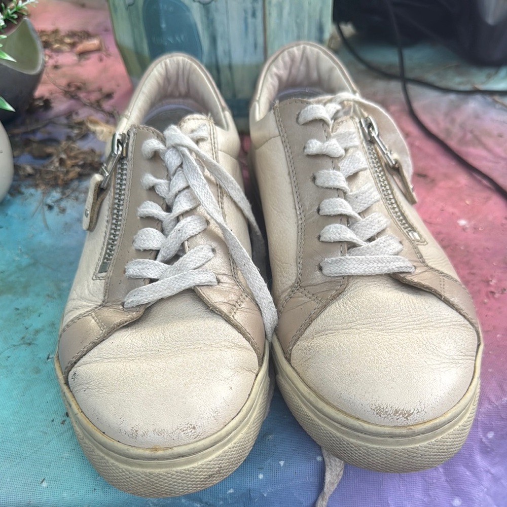 Bosi shoes